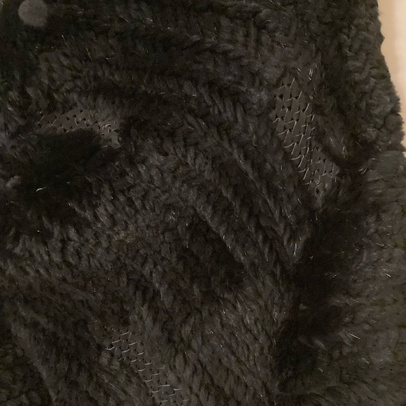Authentic fur black sweater - Picture 4 of 5